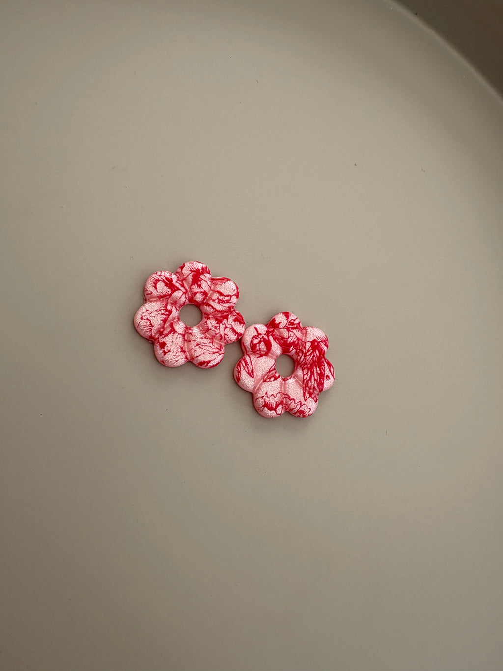 Mini Lyne pivoine 6 pétales sans créole création